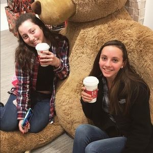 Meet your Posher, Madison